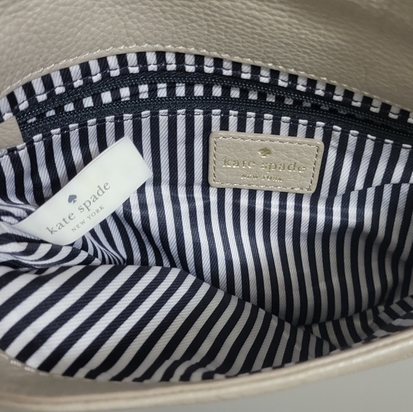 kate spade ♠️ Small Tuape Crossbody - Picture 6 of 10
